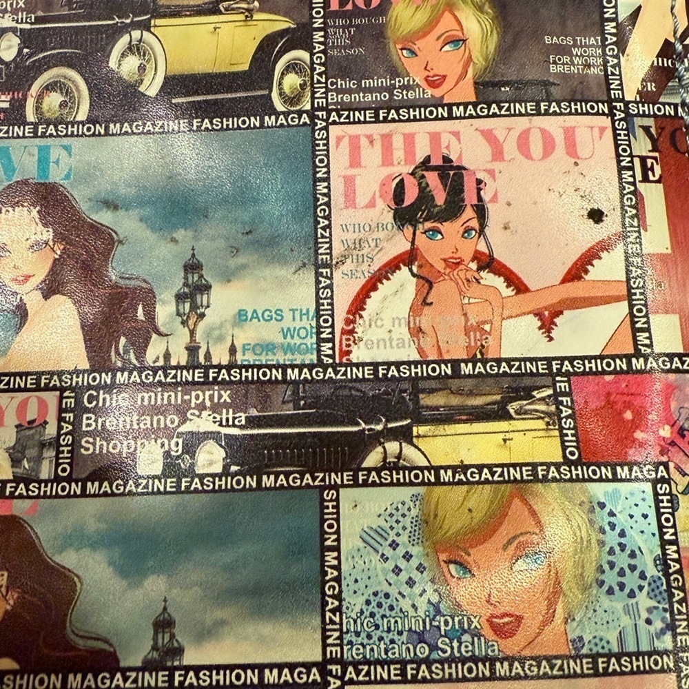 Brentano Comic Print Bag Wristlet Purse Black 12x7 NEW - Picture 4 of 14